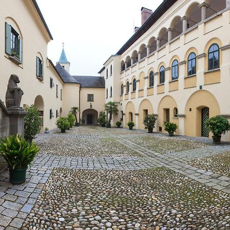 Fruhstuckshotel Scharinger Haag am Hausruck Dış mekan fotoğraf